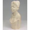 distins bust de dama africana. scuptura in fildes. Nigeria